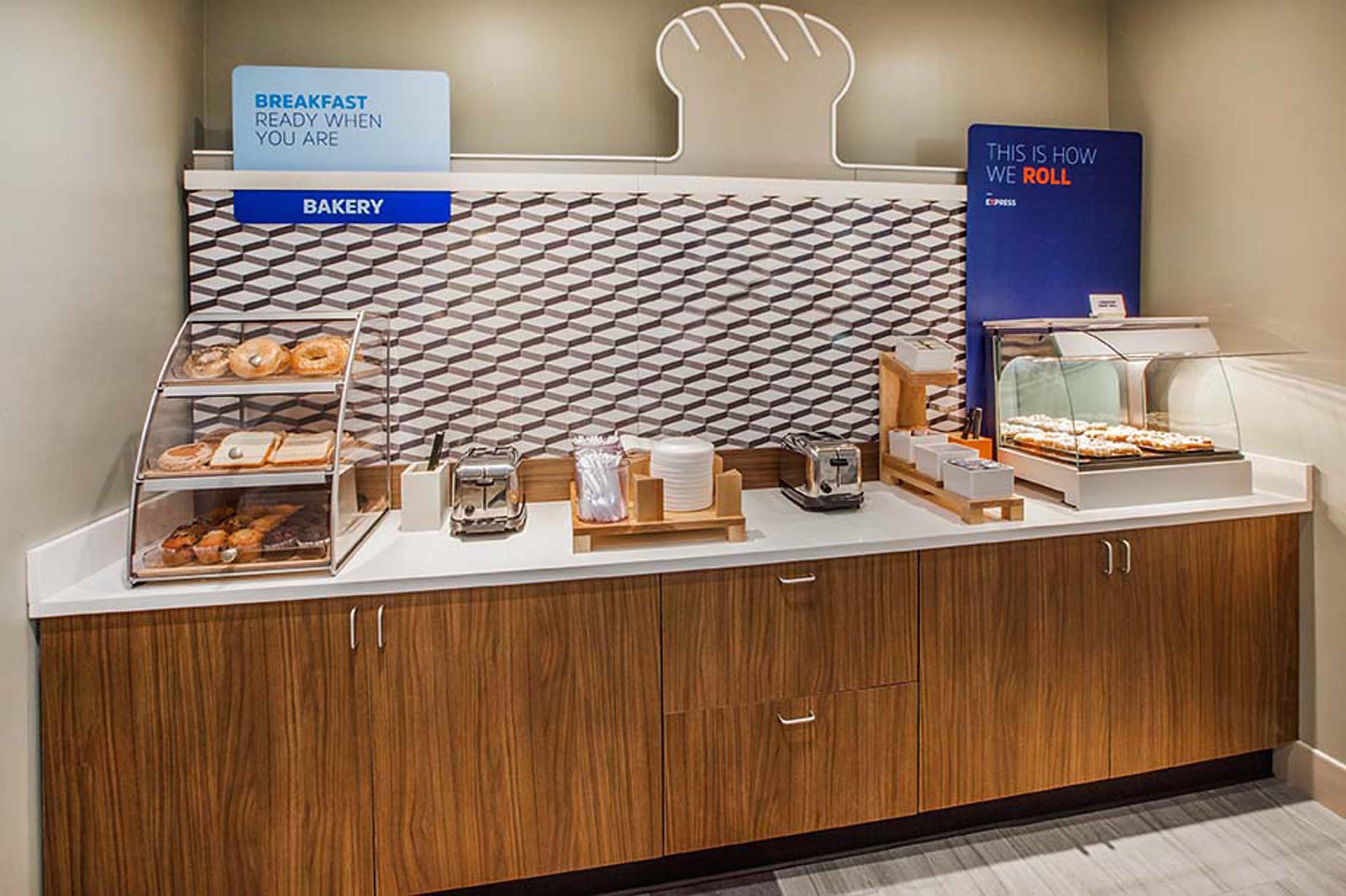 Holiday Inn Express Wilson I-95 By Ihg Exterior foto